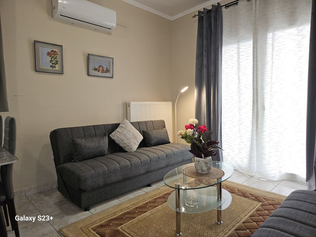 Magafinis Apartments, Prinos, Thassos, 4 Bed Apartment (first floor)