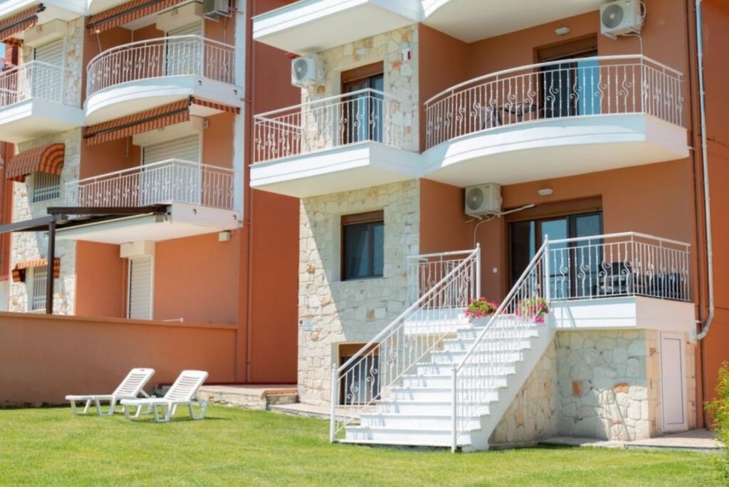 Bora Bora Villa, Polichrono, Kassandra