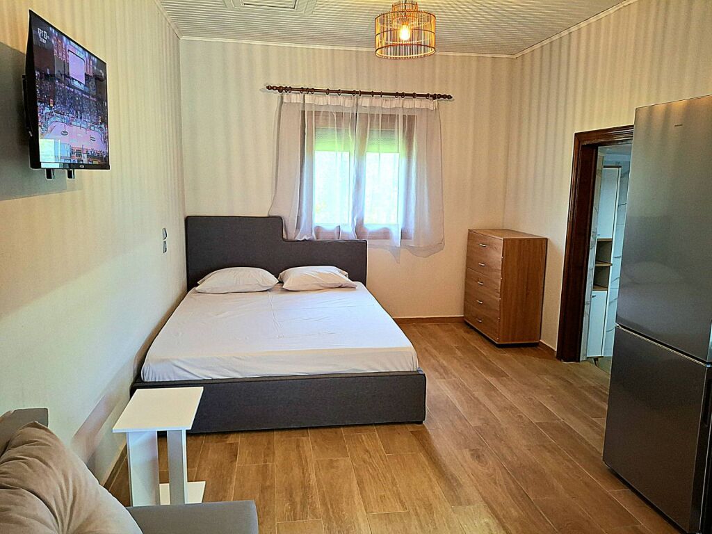 Granny Stratia Studio, Tristinika, Sithonia