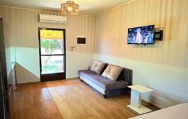 Granny Stratia Studio, Tristinika, Sithonia