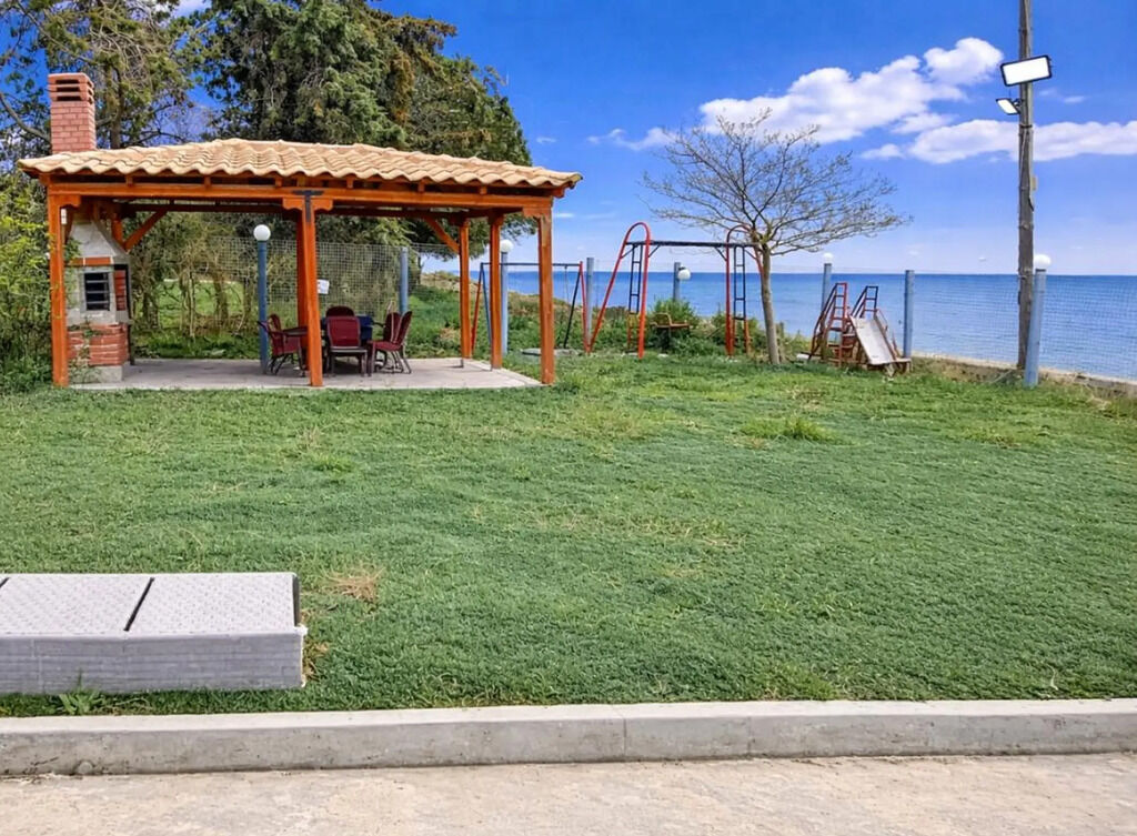 The Sea Yard Apartment, Sozopoli, Kassandra