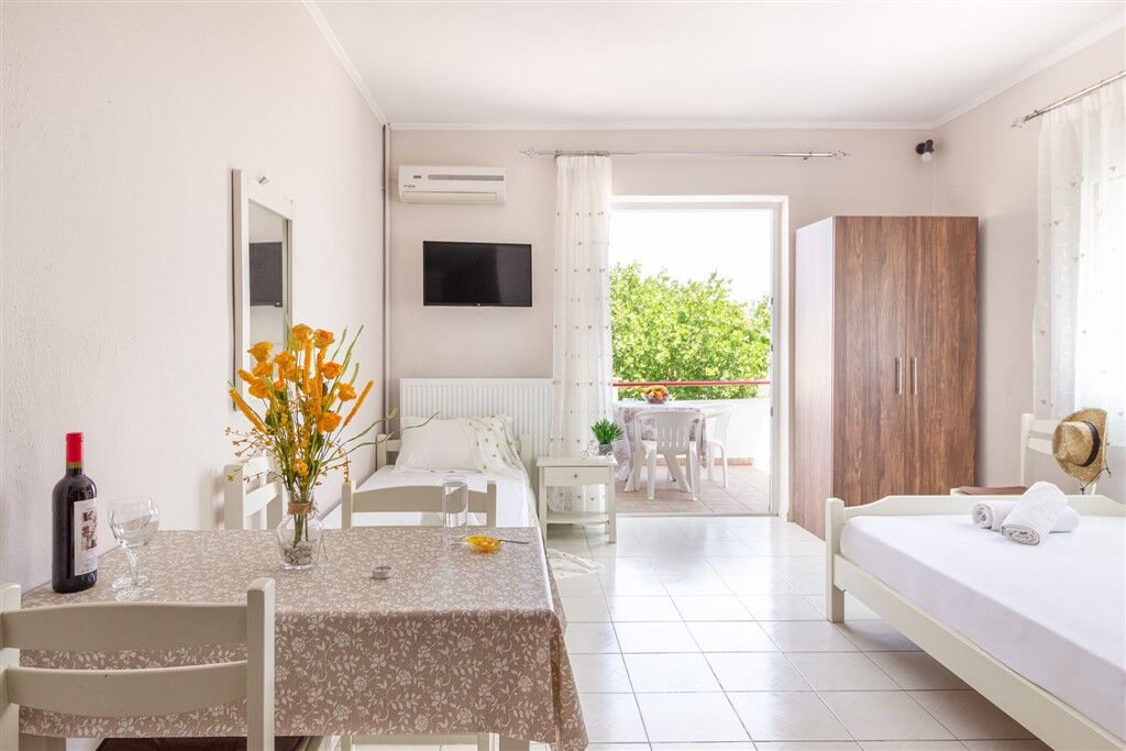 Dimitris Studios, Polichrono, Kassandra, No. 1
