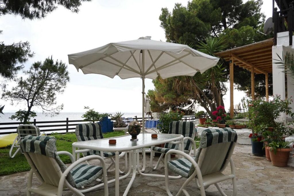 By The Beach House, Metamorfosi, Sithonia