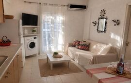 NiRa House, Pefkohori, Kassandra
