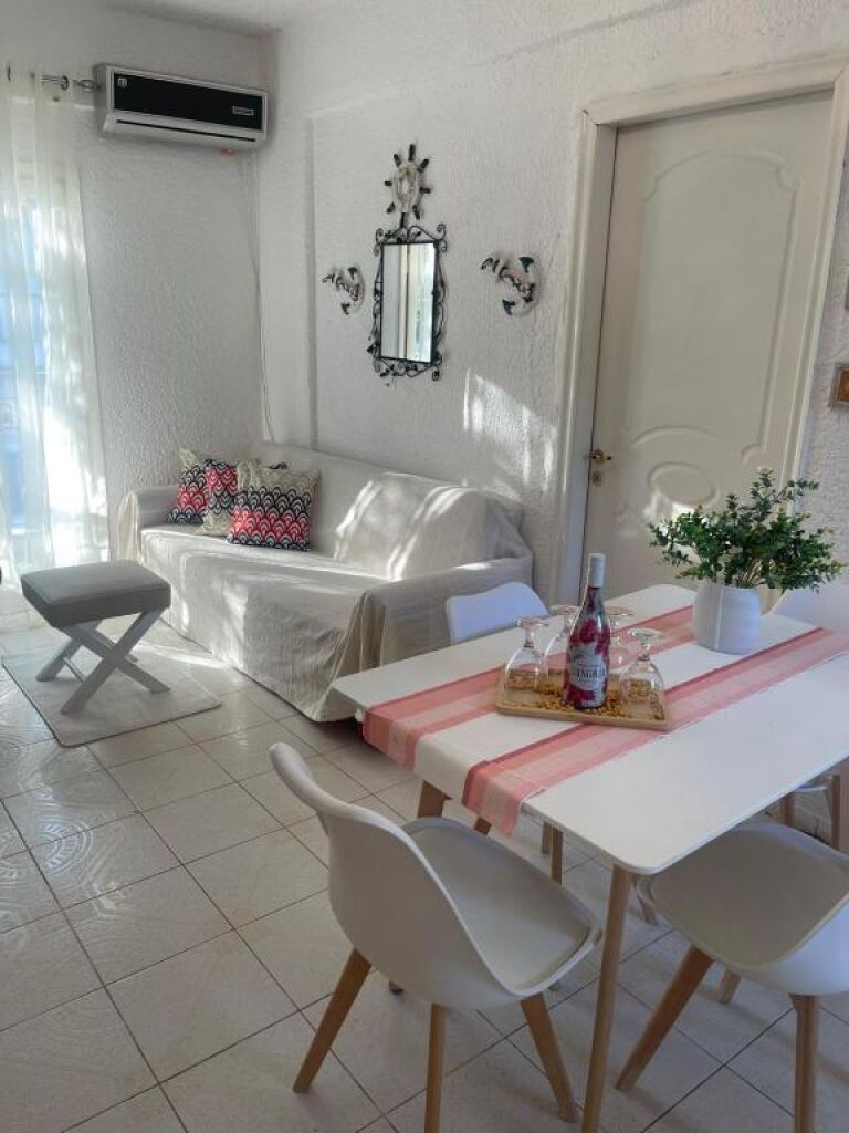 NiRa House, Pefkohori, Kassandra