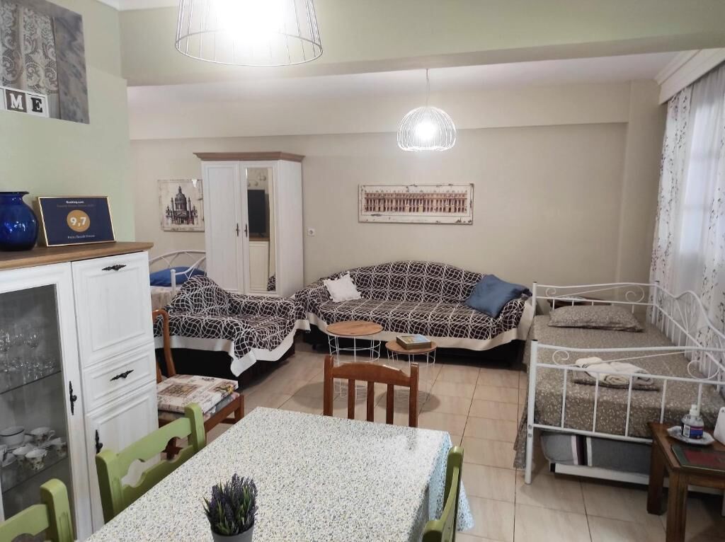 Retro Beach House, Nea Peramos, Kavala