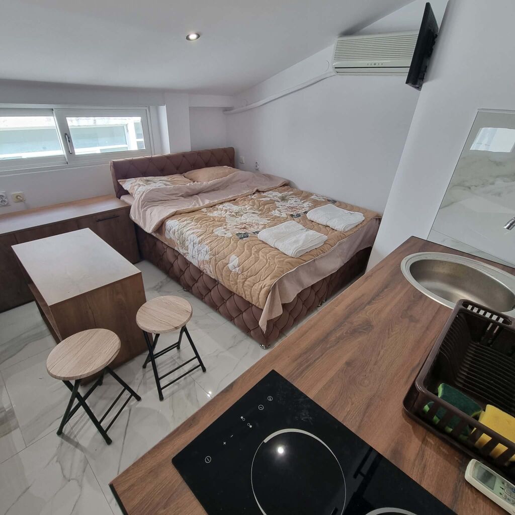 Jovanovic Studio, Paralia Katerini, Pieria, 4 Bed Studio, No. 302