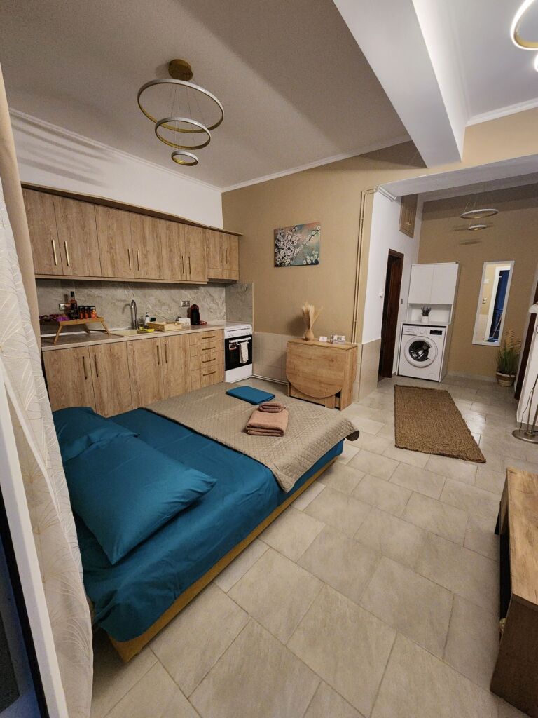 Elena's House, Sykia, Sithonia