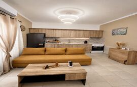 Elena's House, Sykia, Sithonia