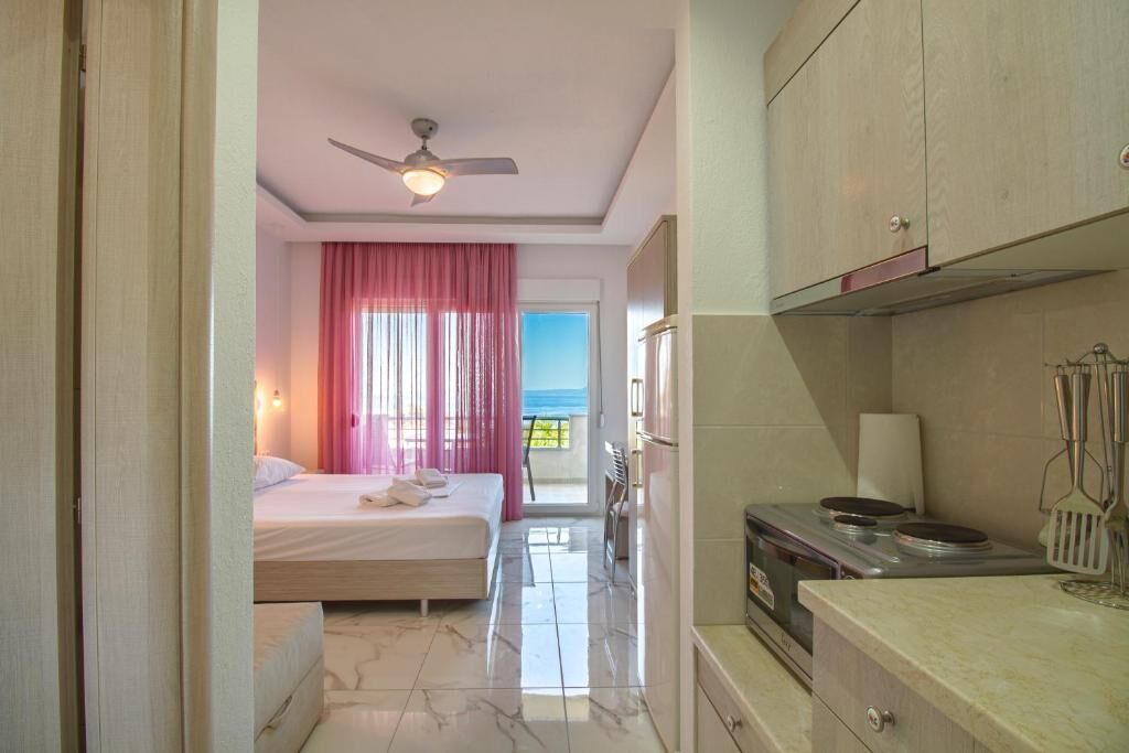 Calua SeaView Rooms, Kriopigi, Kassandra