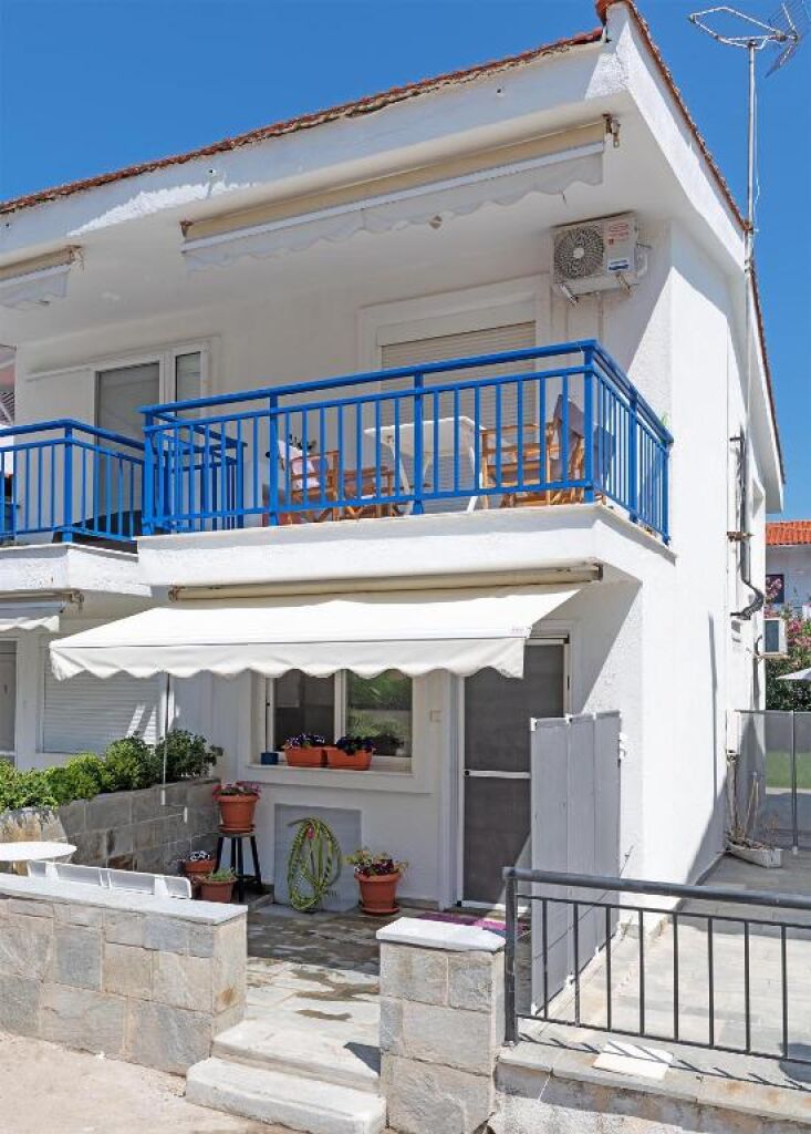 Big Blue Apartment, Pefkohori, Kassandra
