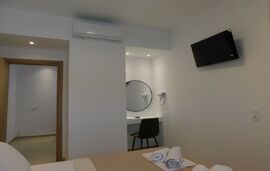 Halkias Studios, Limenaria, Thassos, 4 Bed Apartment, No.7