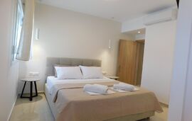 Halkias Studios, Limenaria, Thassos, 4 Bed Apartment, No.7