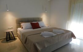 Halkias Studios, Limenaria, Thassos 4 Bed Apartment, No.8