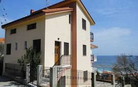 Galanis Apartments, Golden Beach, Thassos