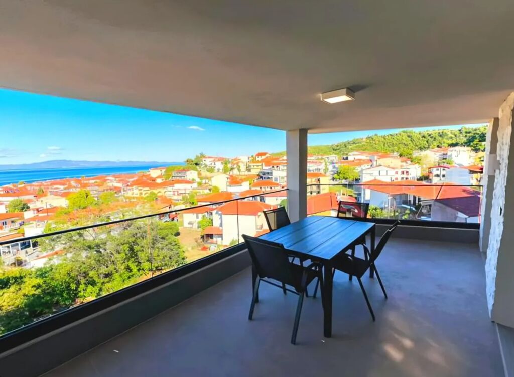 Local SeaView Apartment, Polichrono, Kassandra