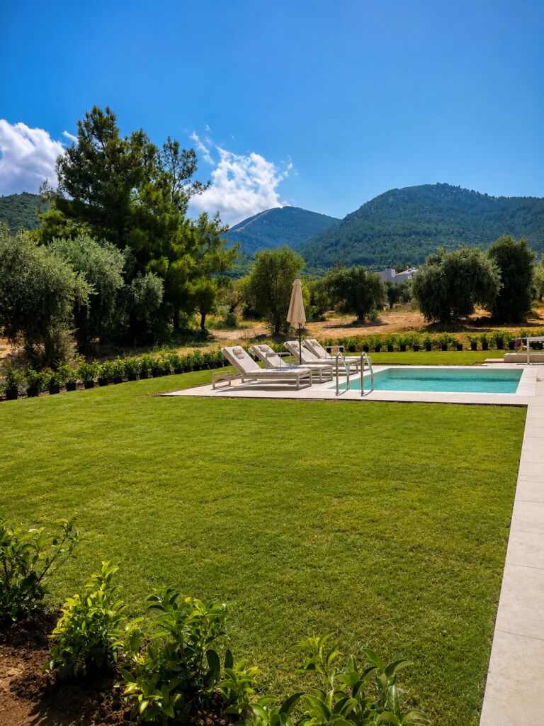Minimal Suites, Skala Rachoni, Thassos