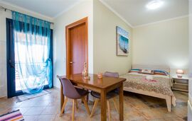 Happy Villa, Skala Maries, Thassos, 5 Bed Apartment