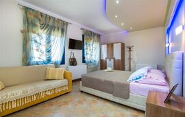 Happy Villa, Skala Maries, Thassos, 5 Bed Apartment