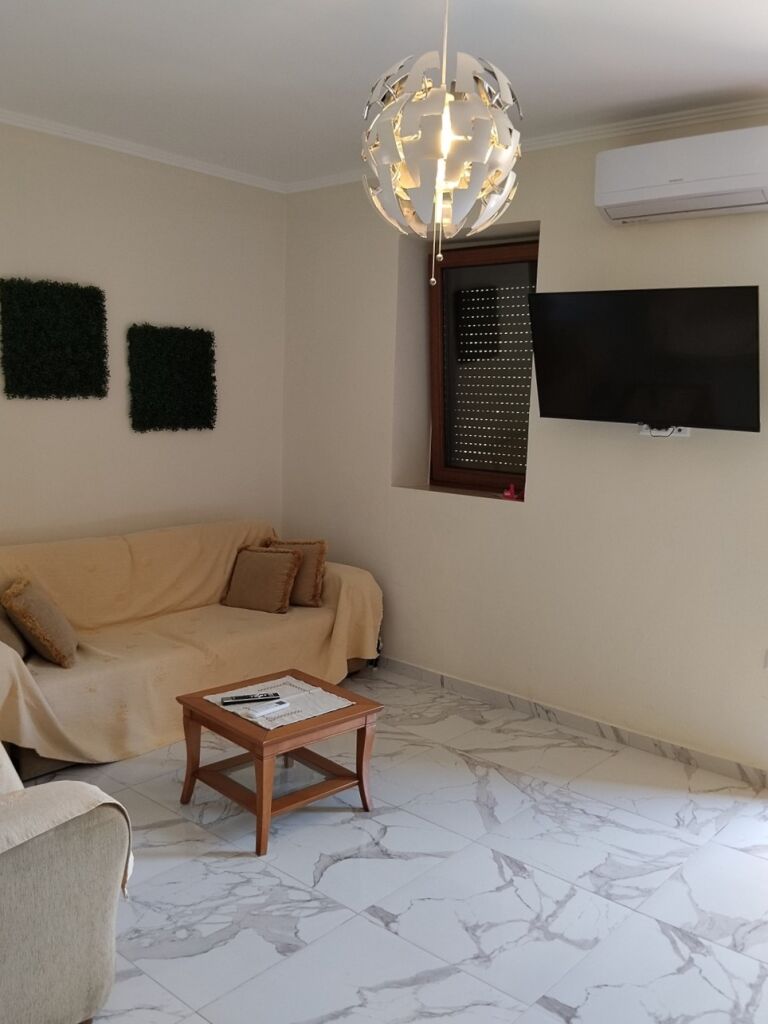 Johnny Apartment, Nikiti, Sithonia
