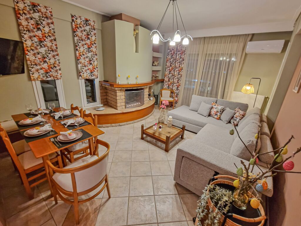 Lena's Family Home, Nea Kallikratia, Kassandra