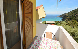 Agatha Paradise Studios, Paradise Beach, Thassos, 3 Bed Studio (No.6)