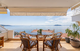 By Deniz   By The Sea Room, Neos Marmaras, Sithonia
