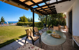 Milos House, Kriopigi, Kassandra