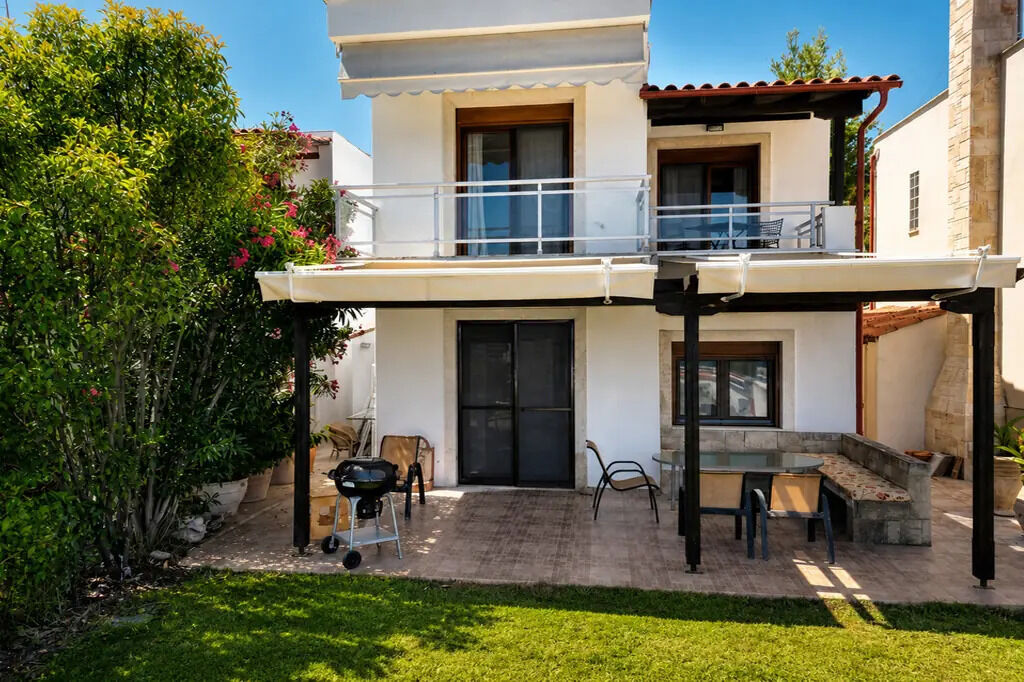 Milos House, Kriopigi, Kassandra