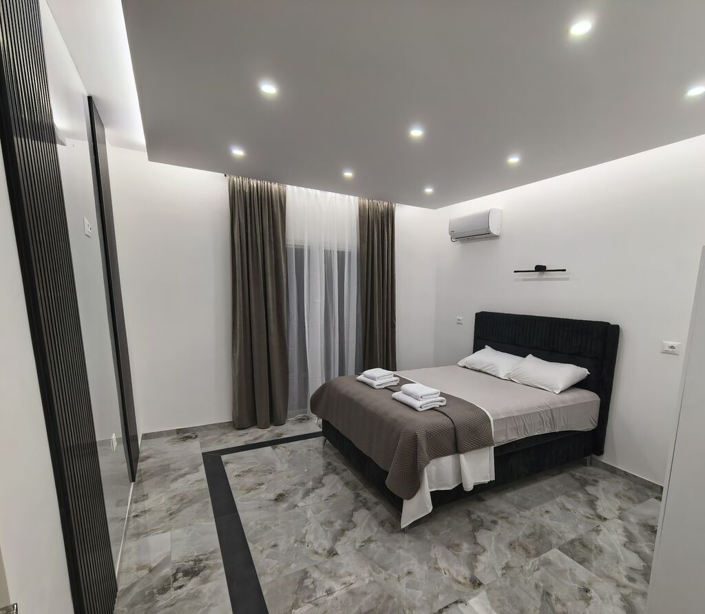MD Apartments, Stavros, Thessaloniki,  5 Bed Apartment, No. 4