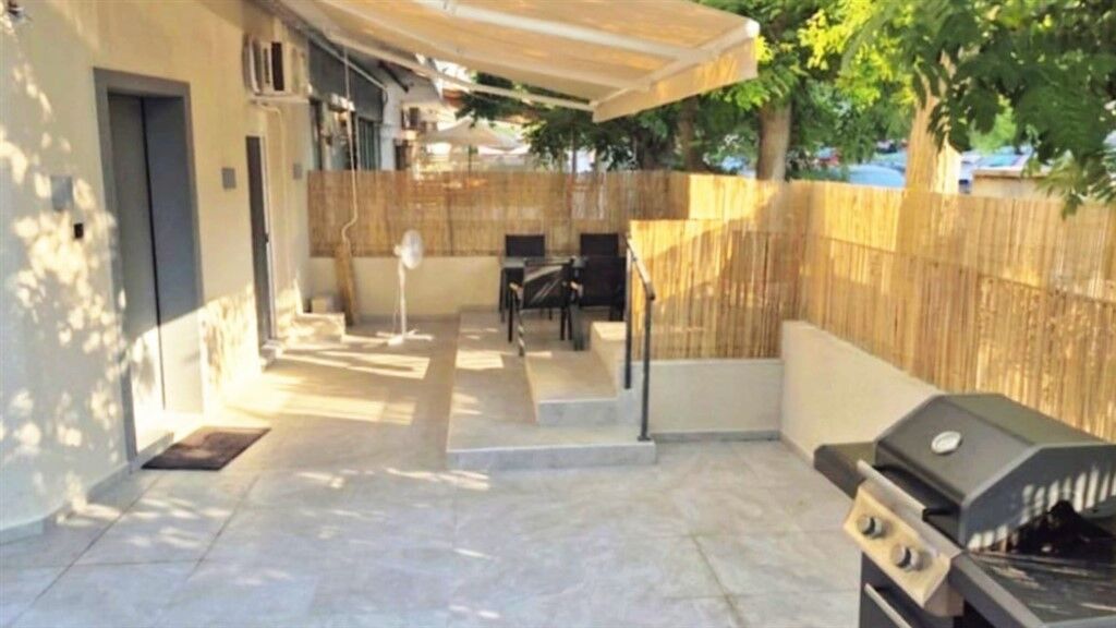 Magdalena Elegant Studios, Nei Epivates, Thessaloniki