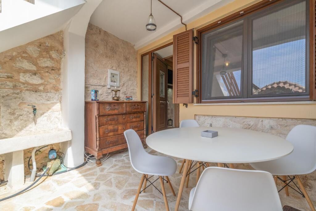 Maniaveta's House, Exanthia, Lefkada