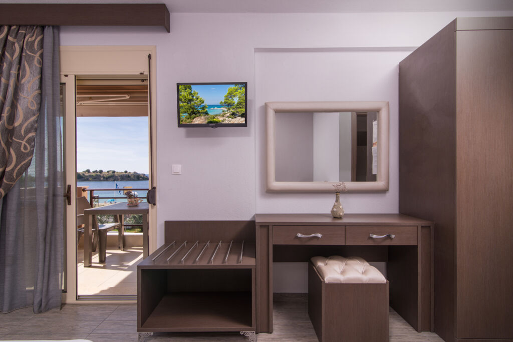 Giannis Studios, Toroni, Sithonia
