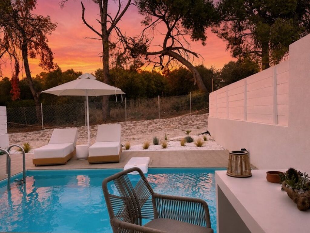 Villa Serena Pool Suites, Nea Fokea, Kassandra