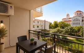 Maria Studios, Potos, Thassos