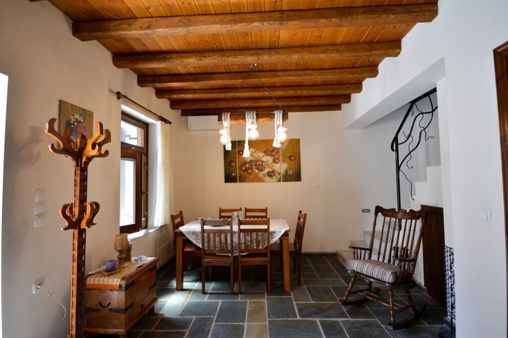 Two Storey Loft House, Volos, Thessaly