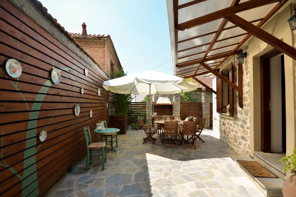 Two Storey Loft House, Volos, Thessaly