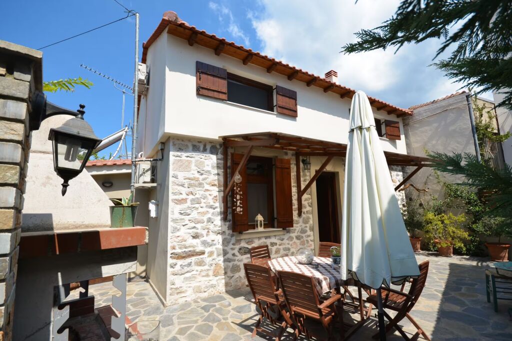 Two Storey Loft House, Volos, Thessaly