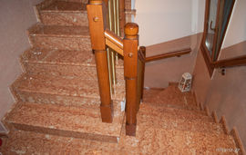 Katerina Villa, Potos