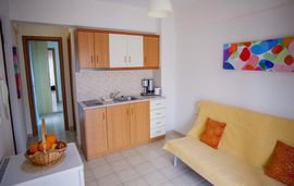 Eleni 4 Seasons Apartments, Hanioti, Kassandra