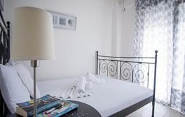 Eleni 4 Seasons Apartments, Hanioti, Kassandra