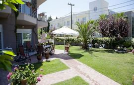 Eleni 4 Seasons Apartments, Hanioti, Kassandra